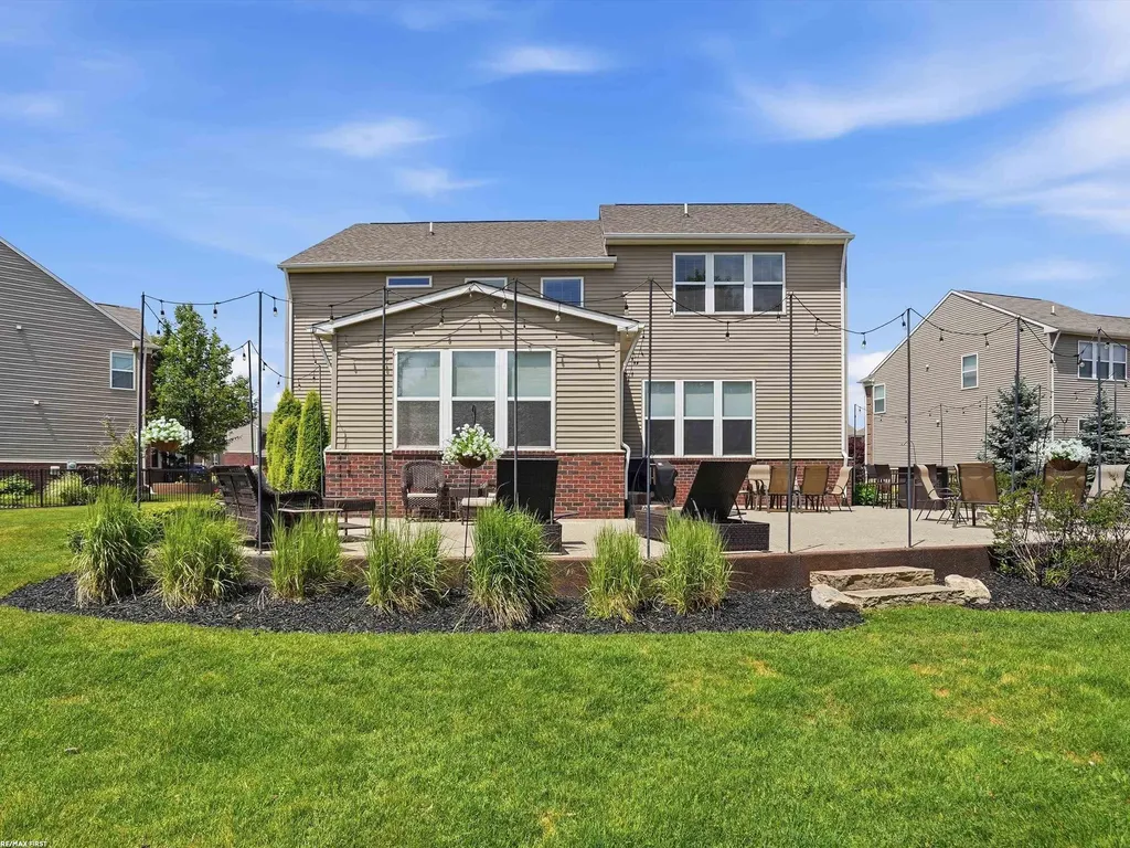 49090 Camarosa Lane Macomb Township MI 48044