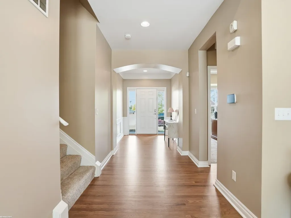 49090 Camarosa Lane Macomb Township MI 48044