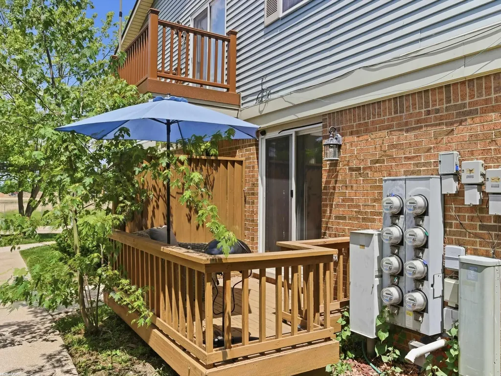 51409 Ashley Street New Baltimore City MI 48047