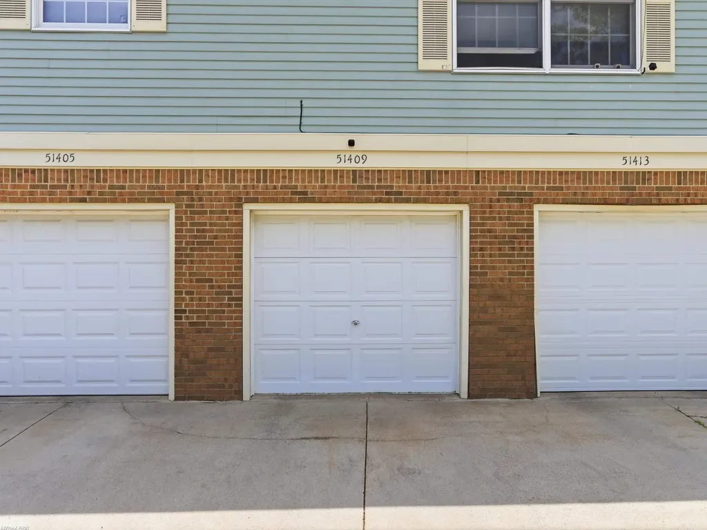 51409 Ashley Street New Baltimore City MI 48047