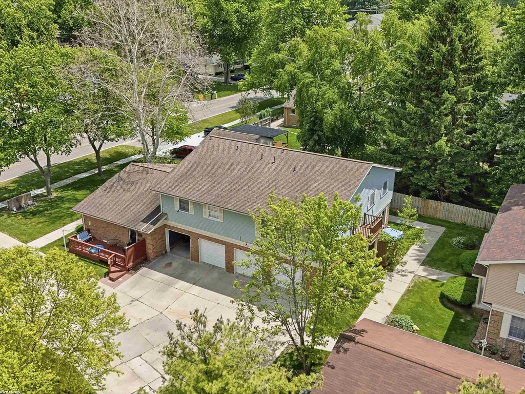 51409 Ashley Street New Baltimore City MI 48047