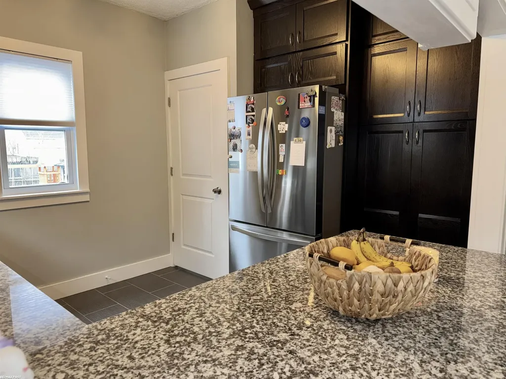 608 S Edgeworth Avenue Royal Oak City MI 48067