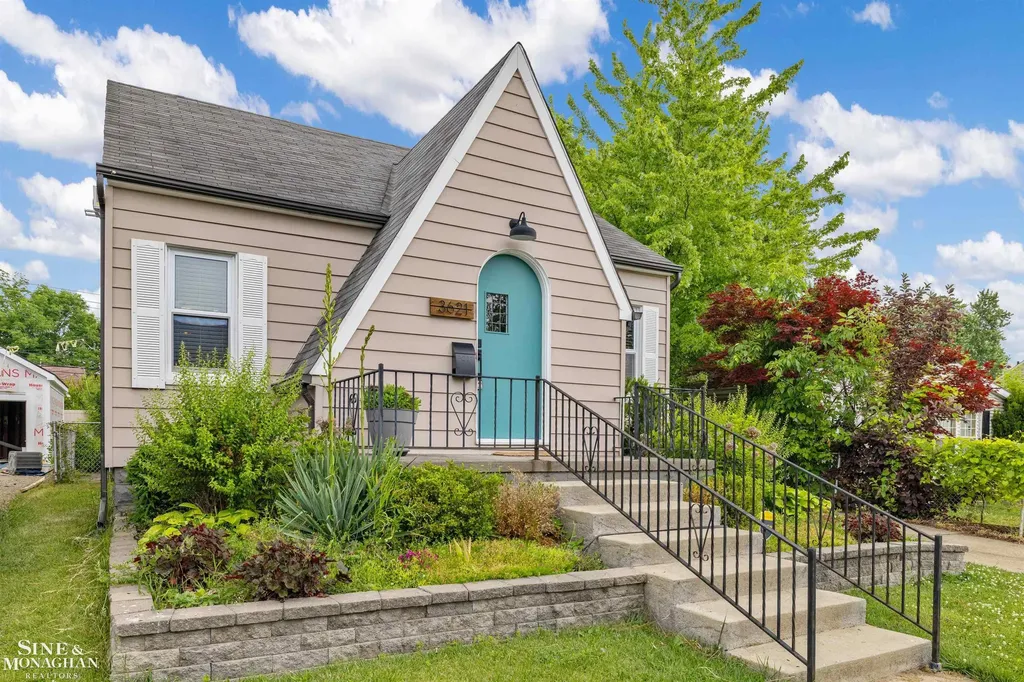 3621 Buckingham Avenue Berkley City MI 48072