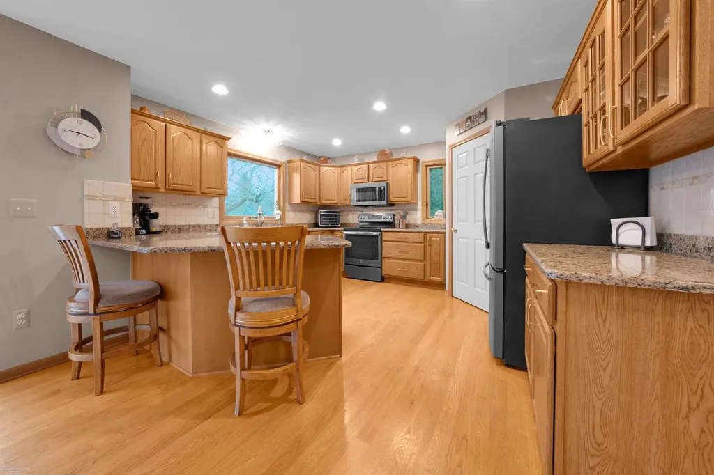 72608 Oxal Point Bruce Township MI 48065