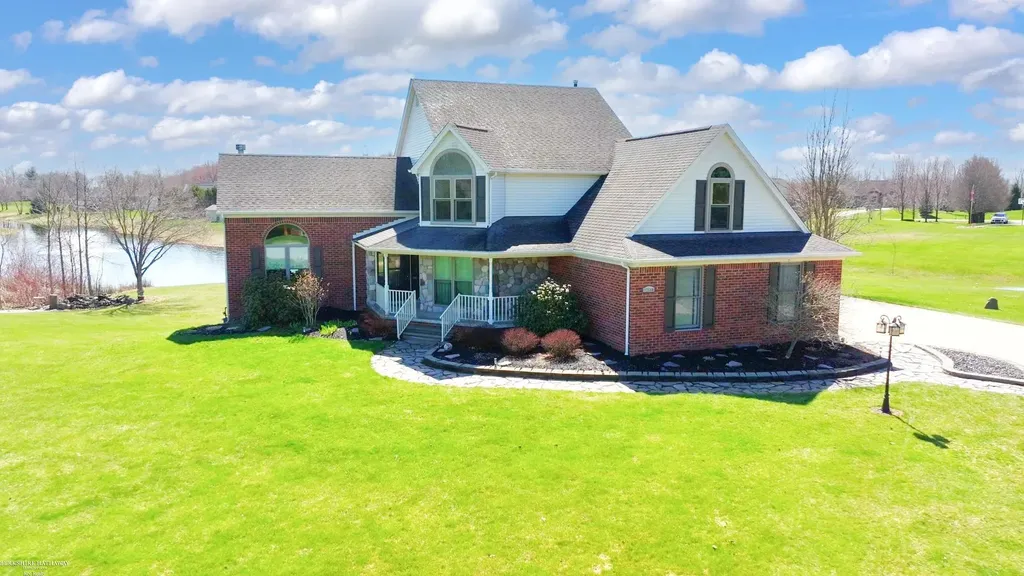 72608 Oxal Point Bruce Township MI 48065
