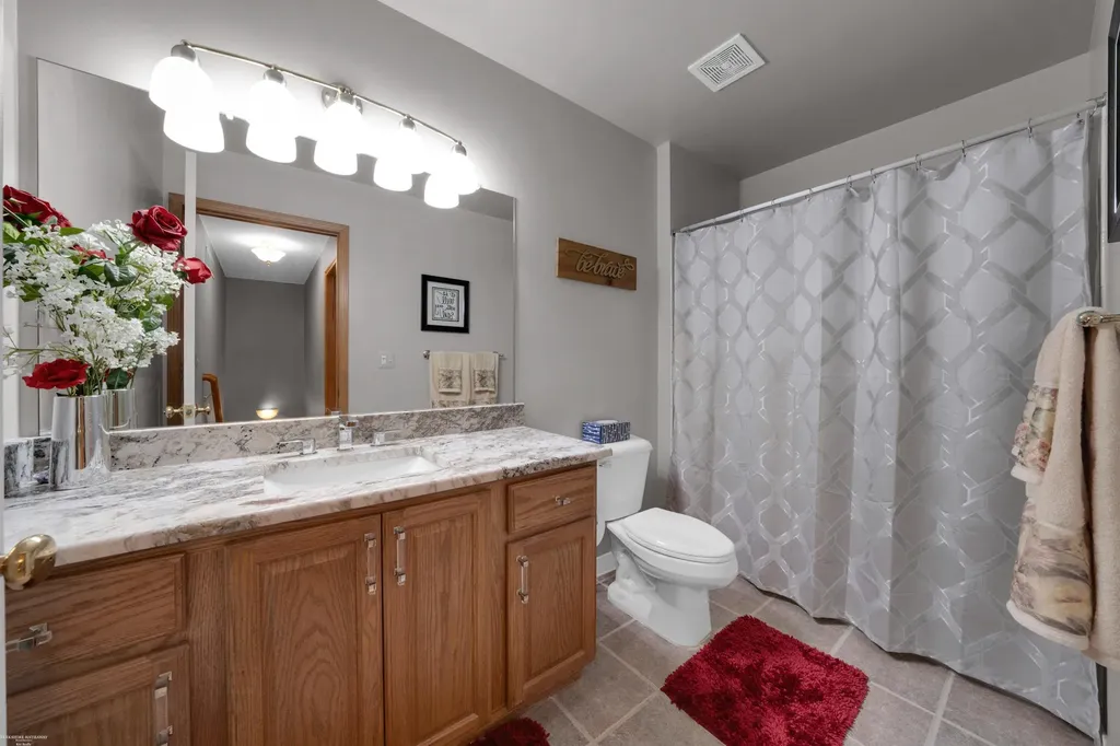 72608 Oxal Point Bruce Township MI 48065
