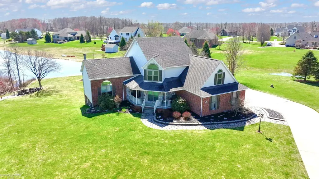 72608 Oxal Point Bruce Township MI 48065