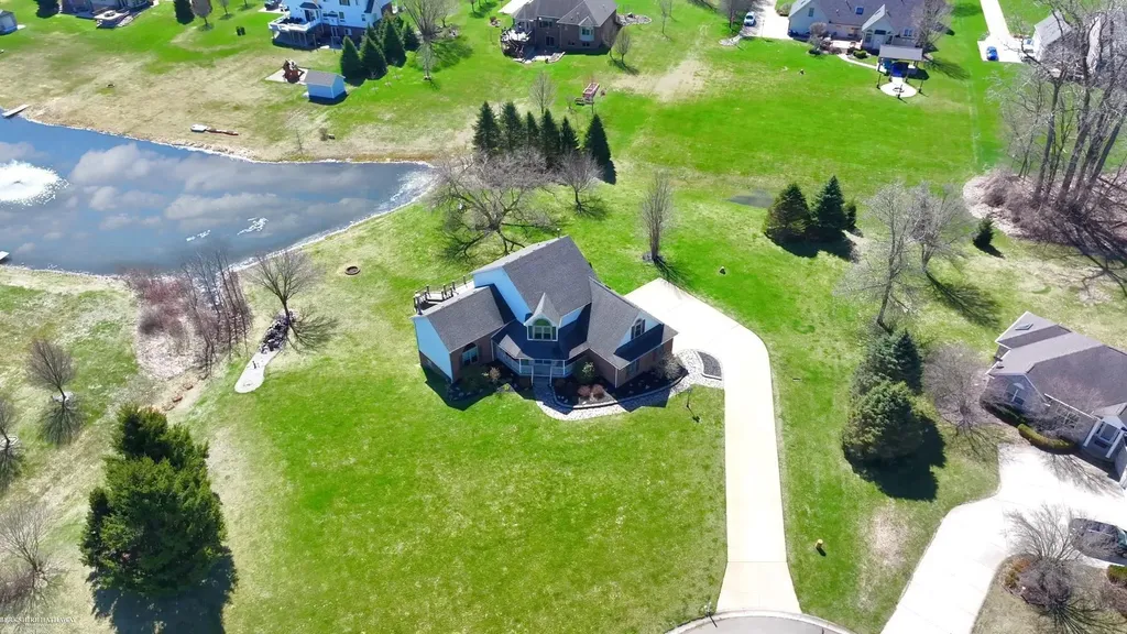 72608 Oxal Point Bruce Township MI 48065