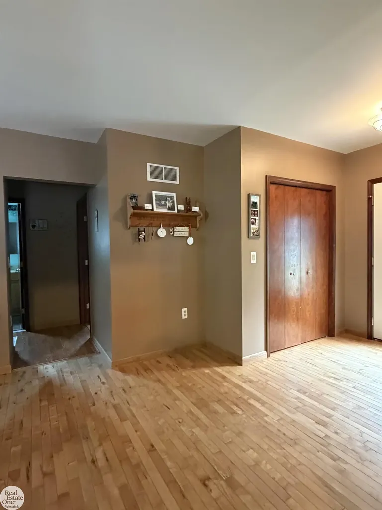 38055 Winkler Street Harrison Charter Township MI 48045