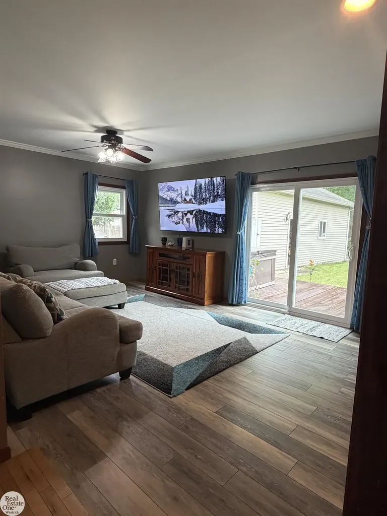 38055 Winkler Street Harrison Charter Township MI 48045