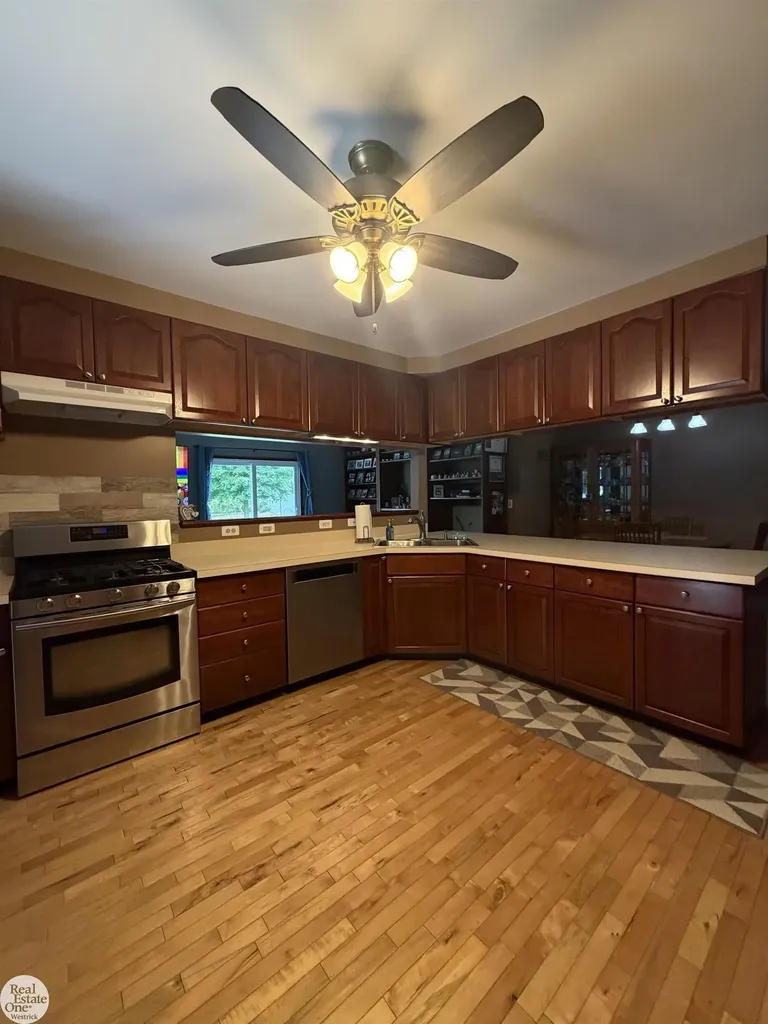 38055 Winkler Street Harrison Charter Township MI 48045