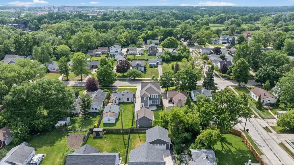 3712 Elmhurst Avenue Royal Oak City MI 48073