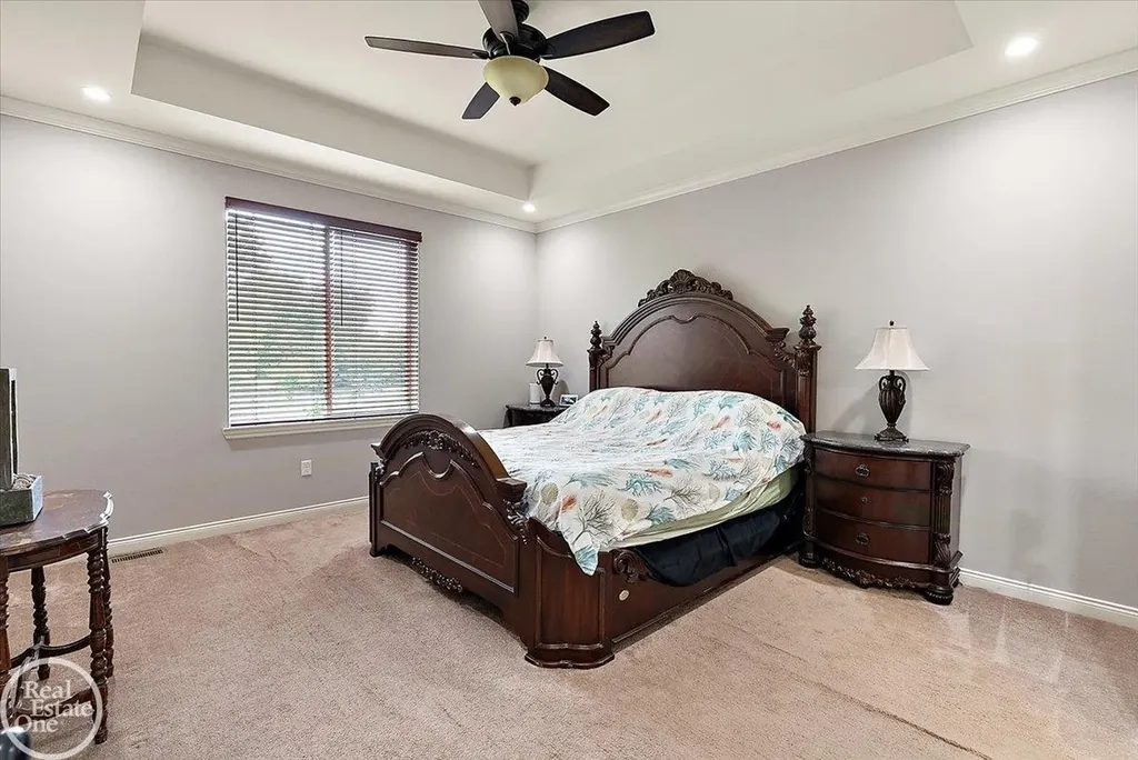 62861 Franklin Park Drive Washington Township MI 48094