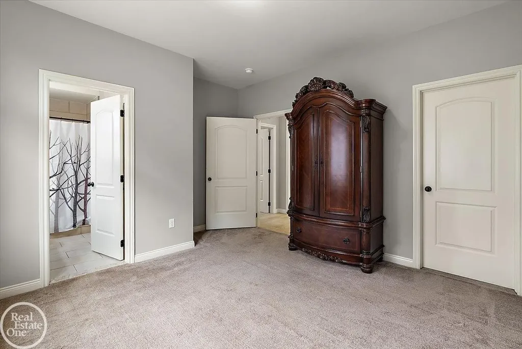 62861 Franklin Park Drive Washington Township MI 48094