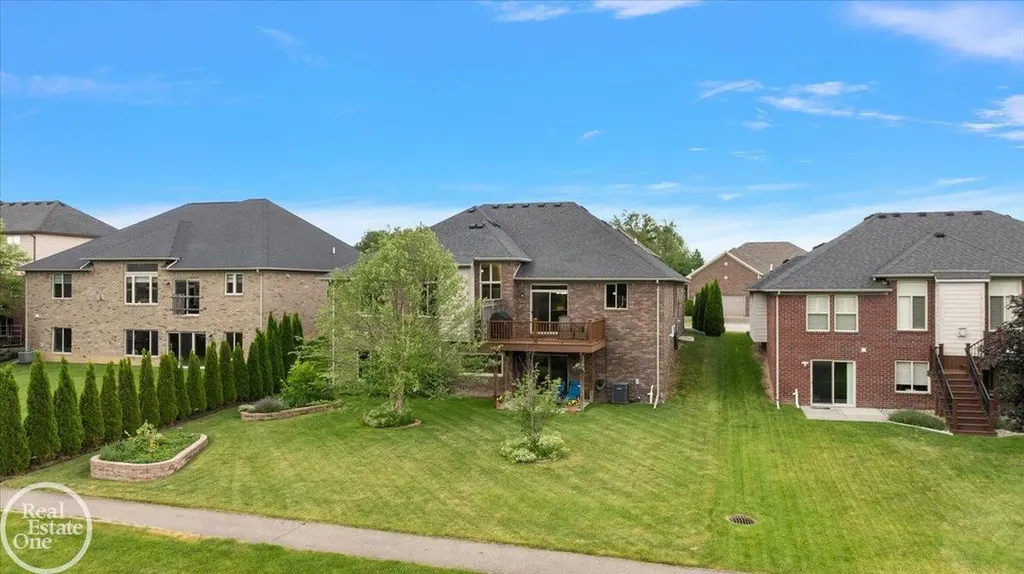 62861 Franklin Park Drive Washington Township MI 48094