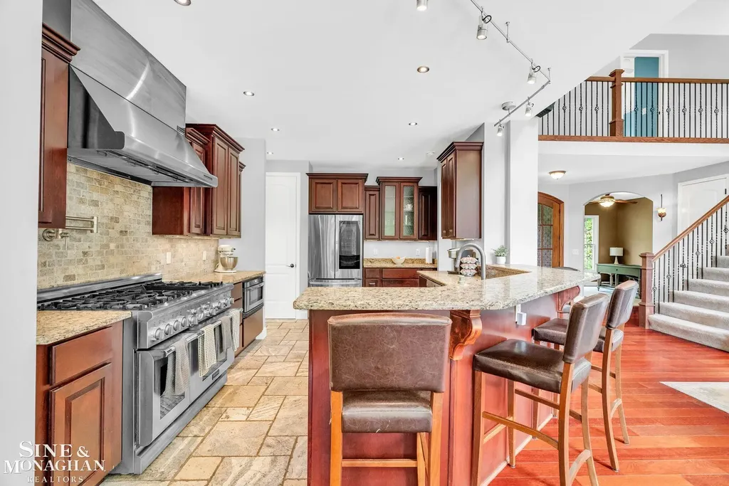 7329 Lindsey Road China Township MI 48054