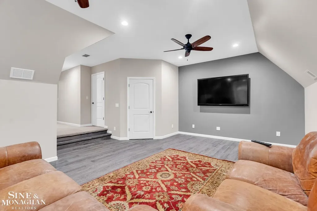 7329 Lindsey Road China Township MI 48054
