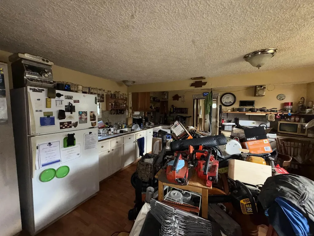 707 W 1st Street Gladwin Township MI 48624