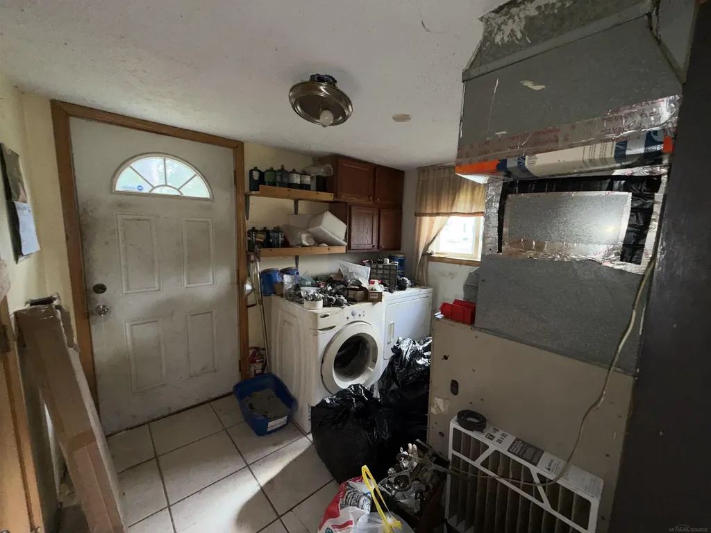 707 W 1st Street Gladwin Township MI 48624