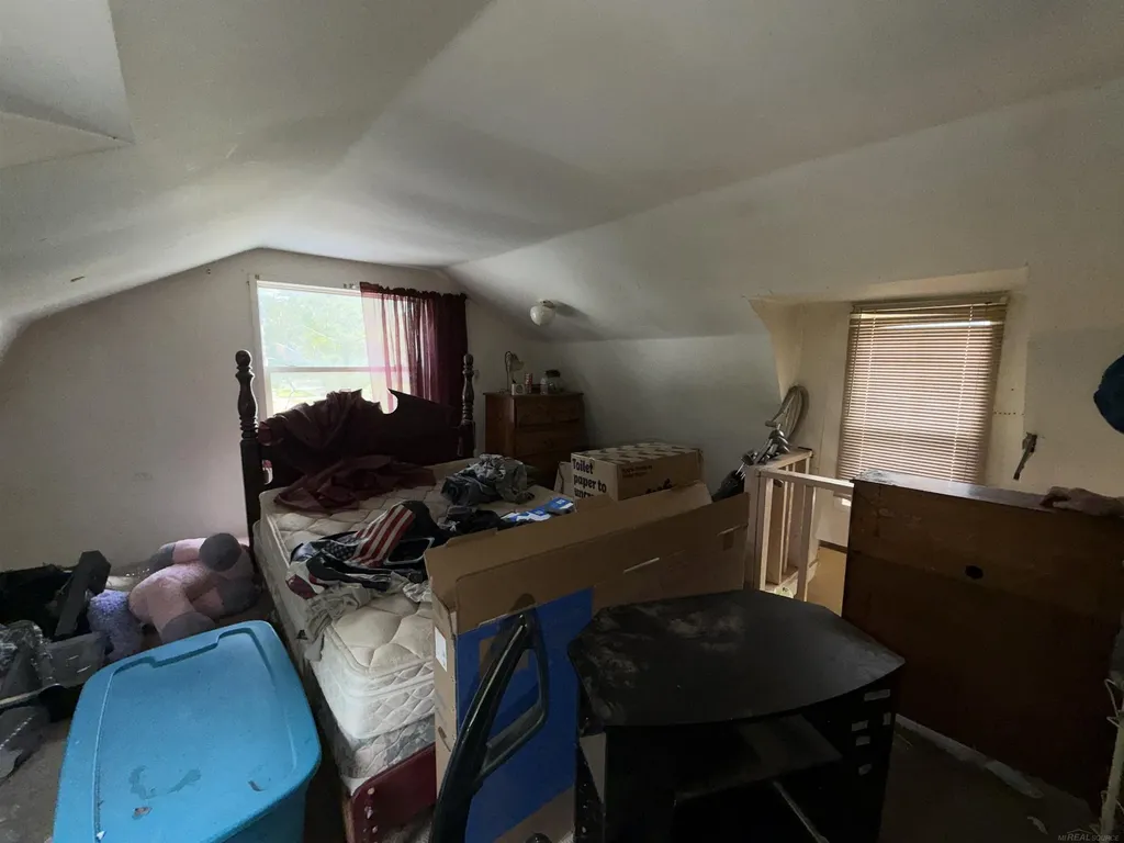 707 W 1st Street Gladwin Township MI 48624