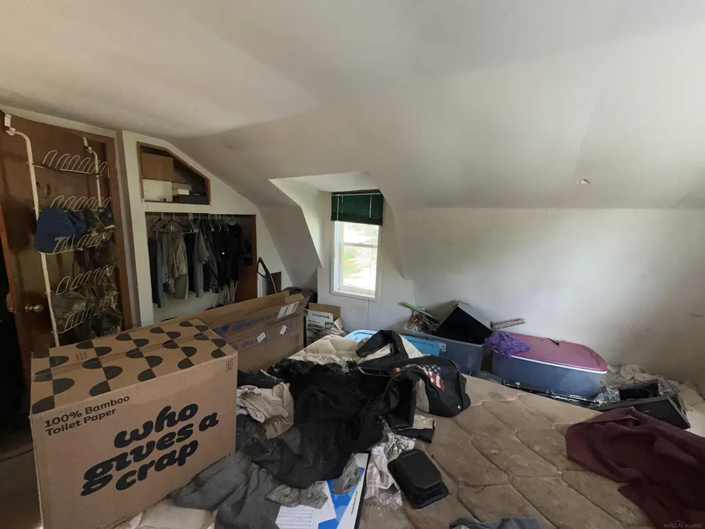 707 W 1st Street Gladwin Township MI 48624