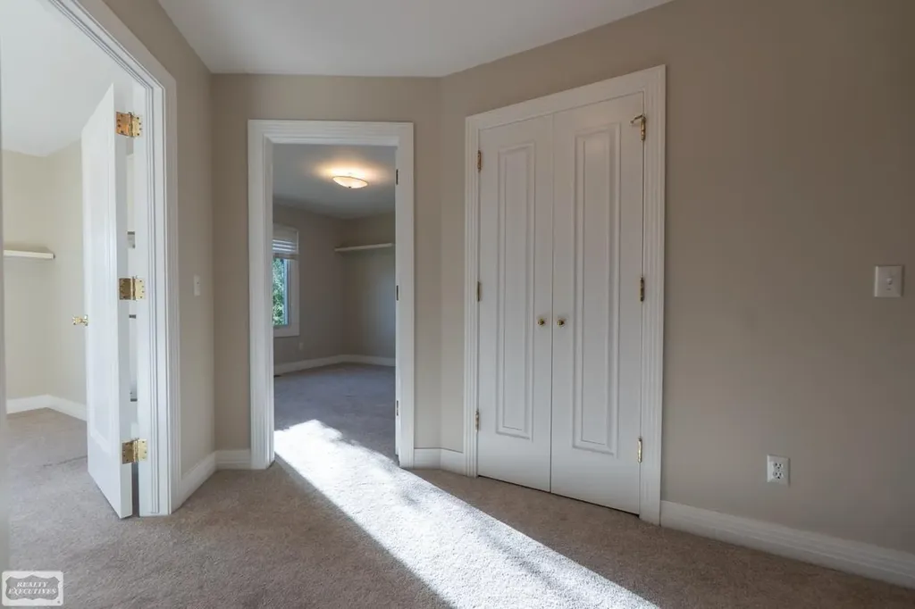 51768 Blue Spruce Drive Macomb Township MI 48042