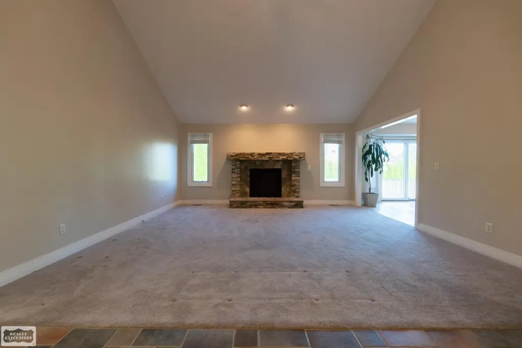 51768 Blue Spruce Drive Macomb Township MI 48042