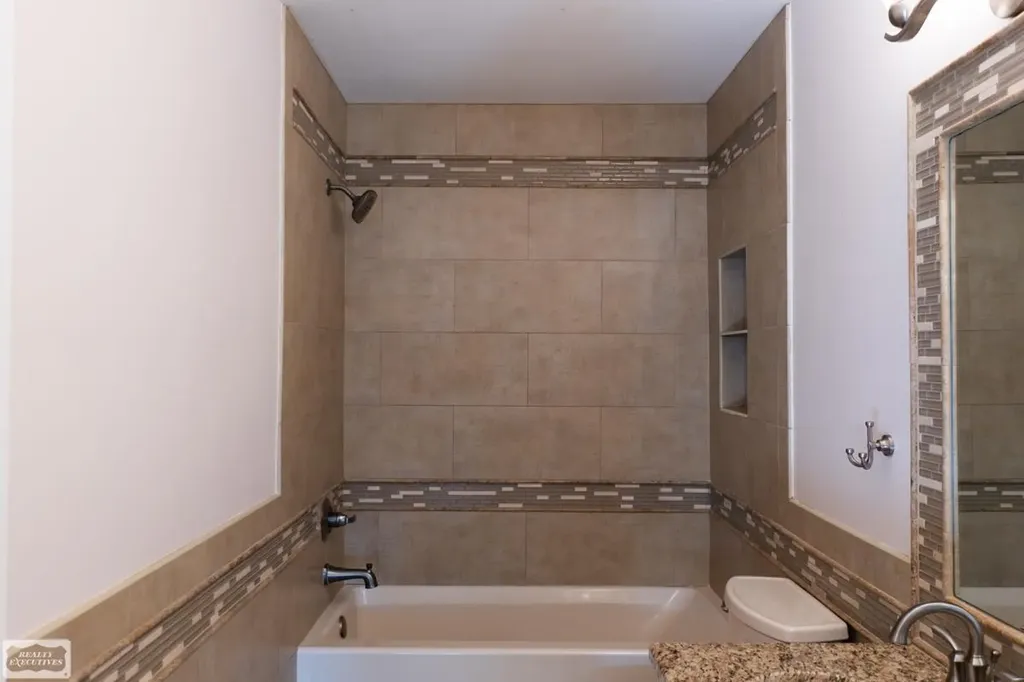 51768 Blue Spruce Drive Macomb Township MI 48042