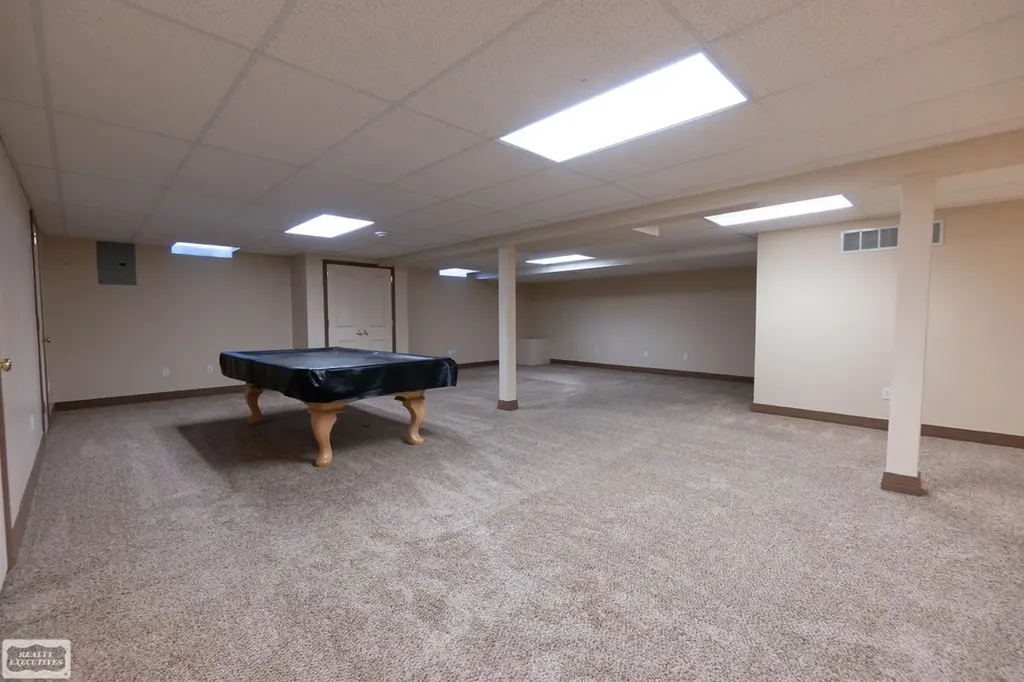 51768 Blue Spruce Drive Macomb Township MI 48042