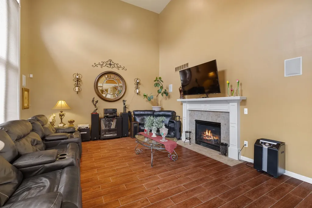 20084 Newcastle Court Macomb Township MI 48044
