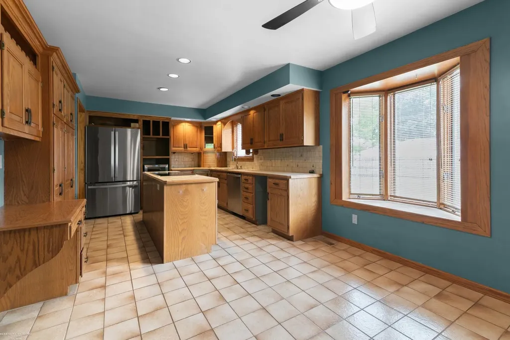 14546 Cornell Street Sterling Heights City MI 48313