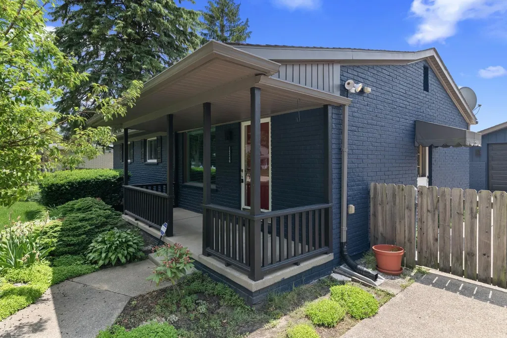 14546 Cornell Street Sterling Heights City MI 48313