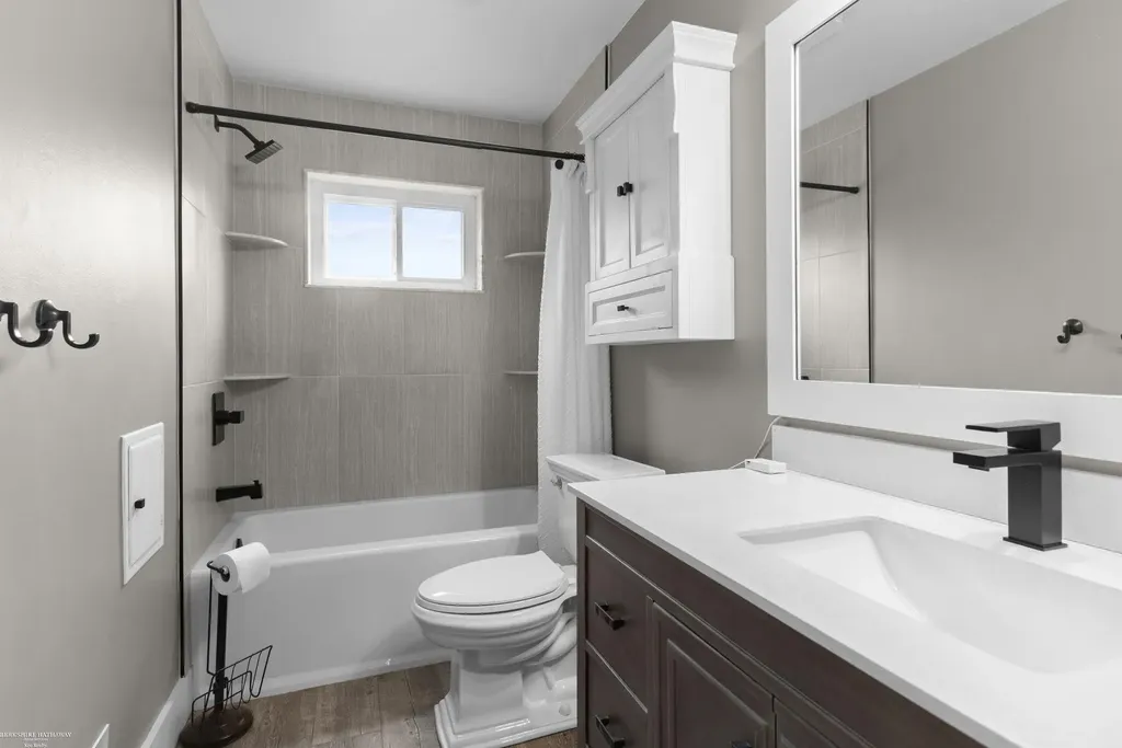 14546 Cornell Street Sterling Heights City MI 48313