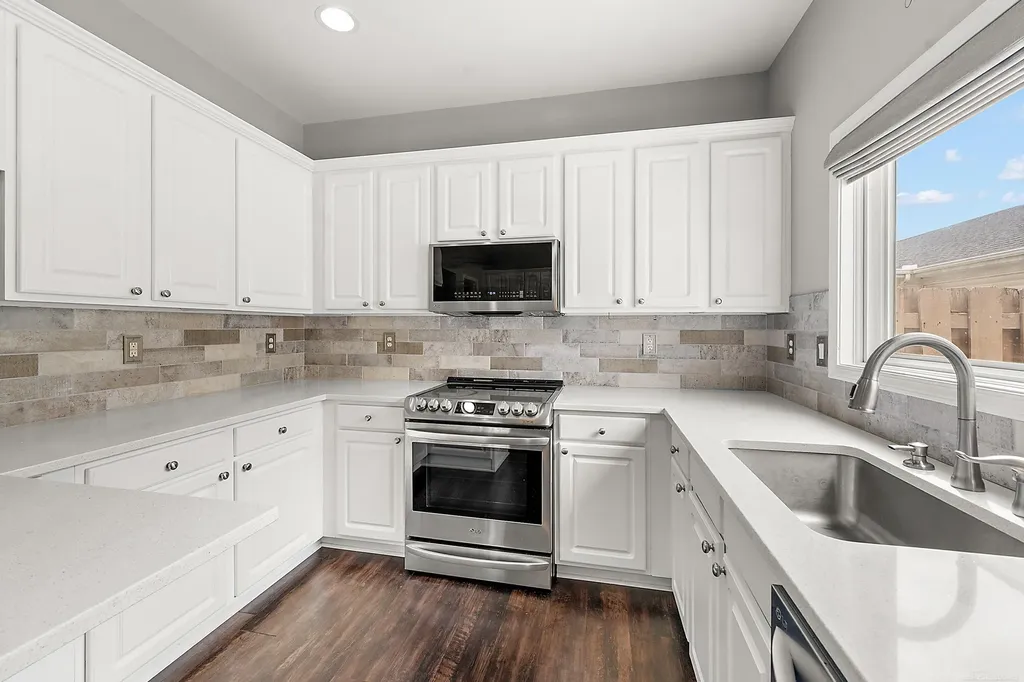 21729 Garrison Street Dearborn City MI 48124