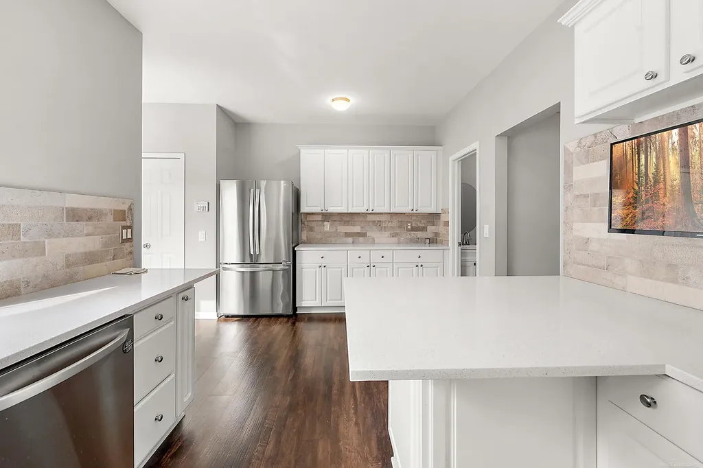 21729 Garrison Street Dearborn City MI 48124