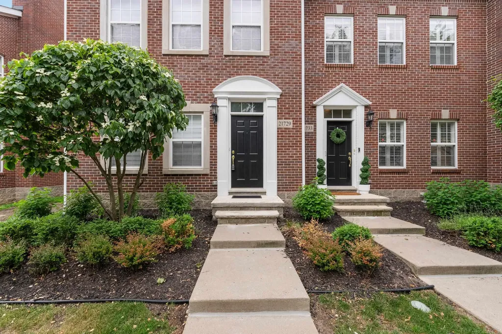21729 Garrison Street Dearborn City MI 48124