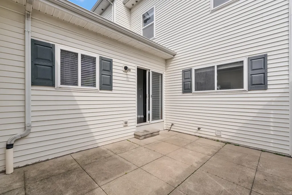 21729 Garrison Street Dearborn City MI 48124