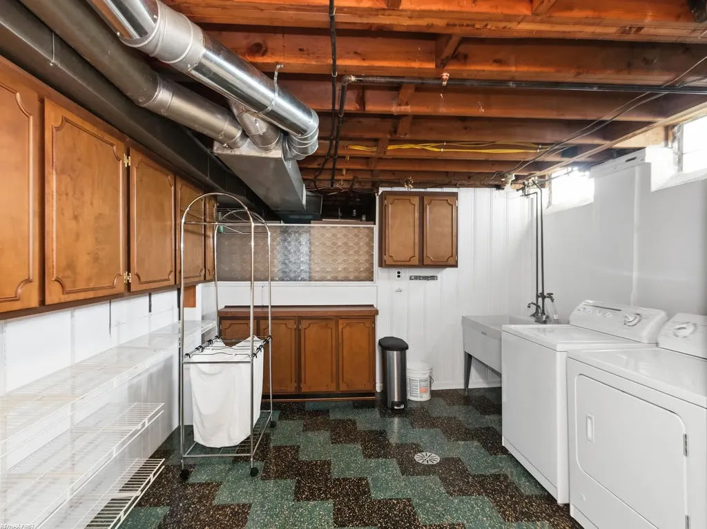 20343 Ardmore Park Street St. Clair Shores City MI 48081