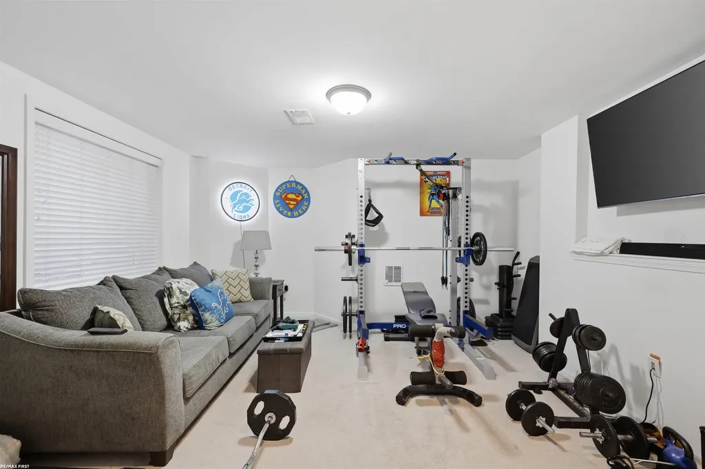 53227 E Providence Drive Shelby Charter Township MI 48316