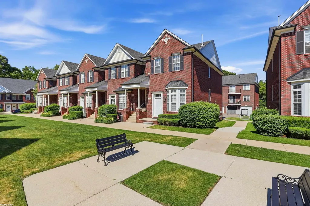 53227 E Providence Drive Shelby Charter Township MI 48316