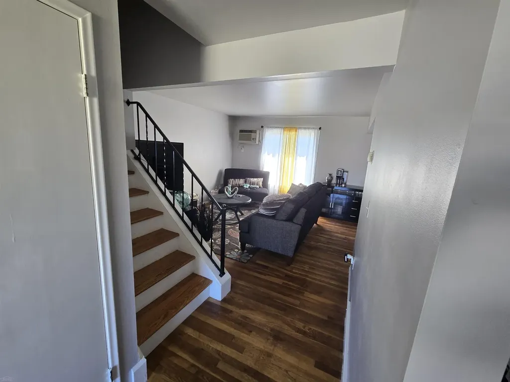 20148 S Great Oaks Circle Clinton Charter Township MI 48036