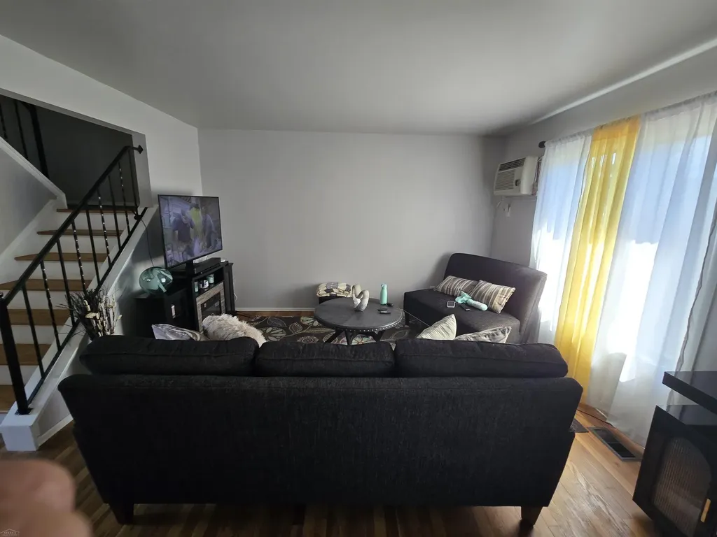 20148 S Great Oaks Circle Clinton Charter Township MI 48036