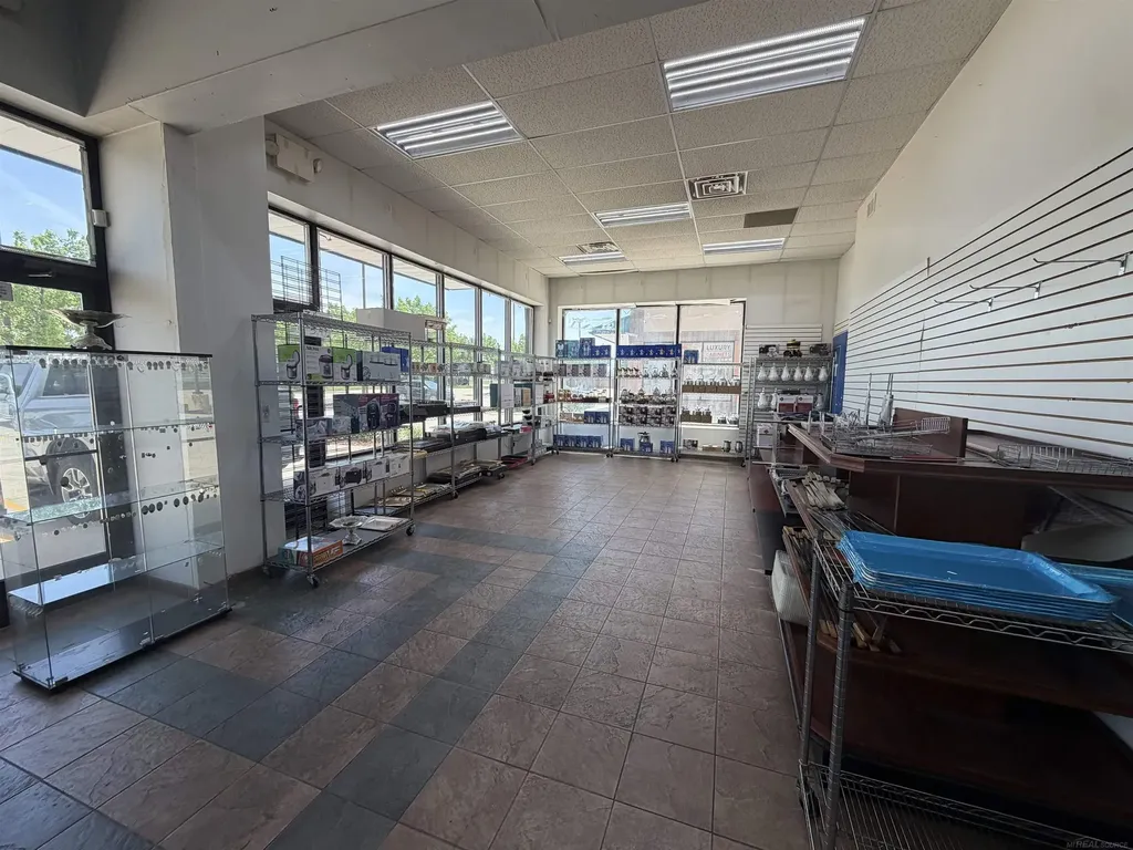 37821 Mound Road Sterling Heights City MI 48310
