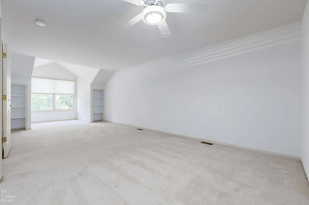1195 Rock Valley Drive Rochester City MI 48307