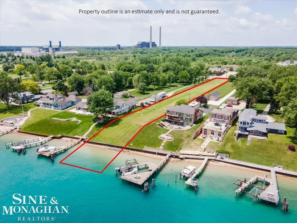 4147 River Road East China Township MI 48450
