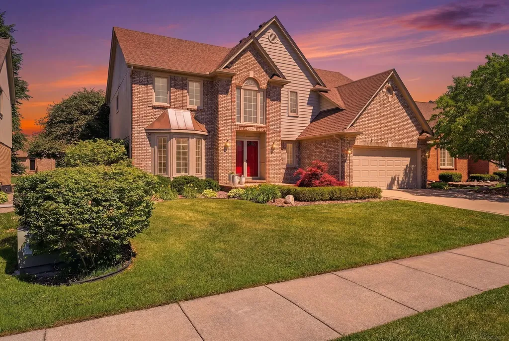 20547 Windham Drive Macomb Township MI 48044