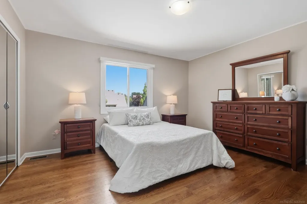 20547 Windham Drive Macomb Township MI 48044