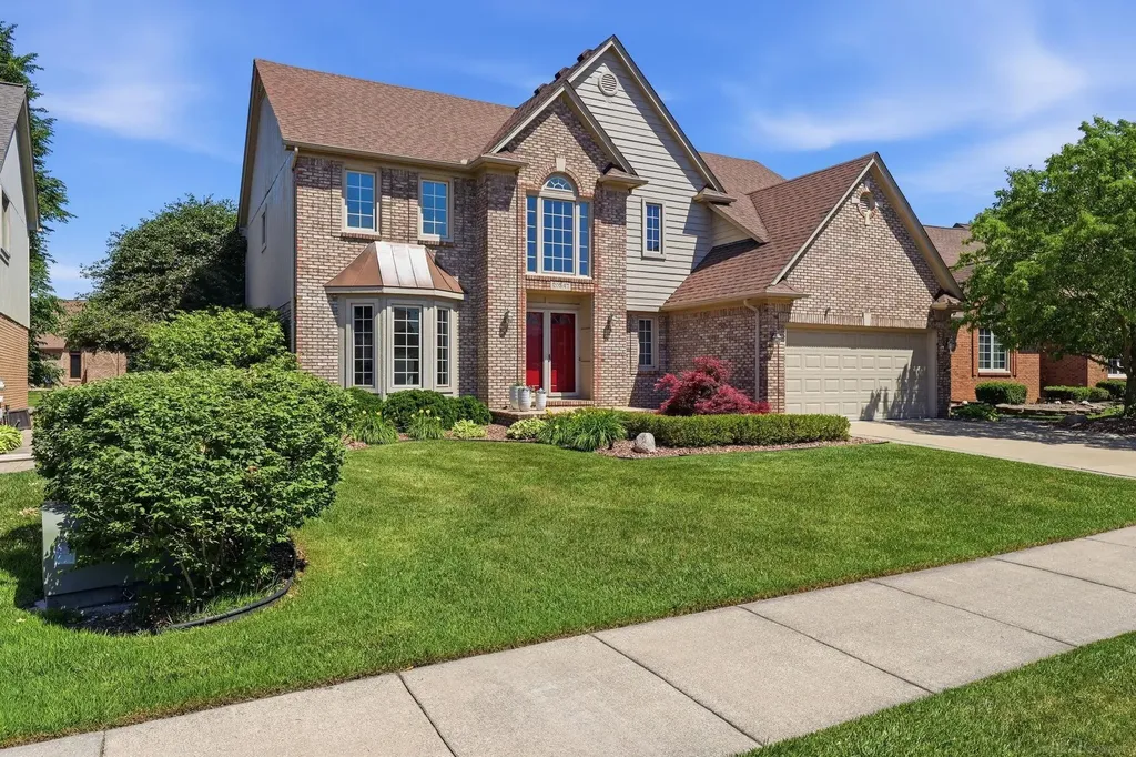 20547 Windham Drive Macomb Township MI 48044