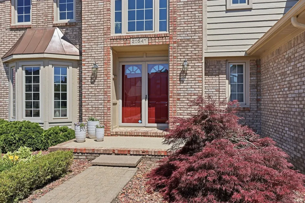 20547 Windham Drive Macomb Township MI 48044