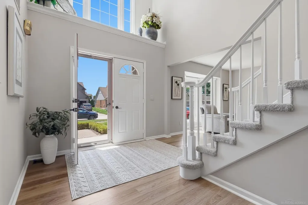 20547 Windham Drive Macomb Township MI 48044